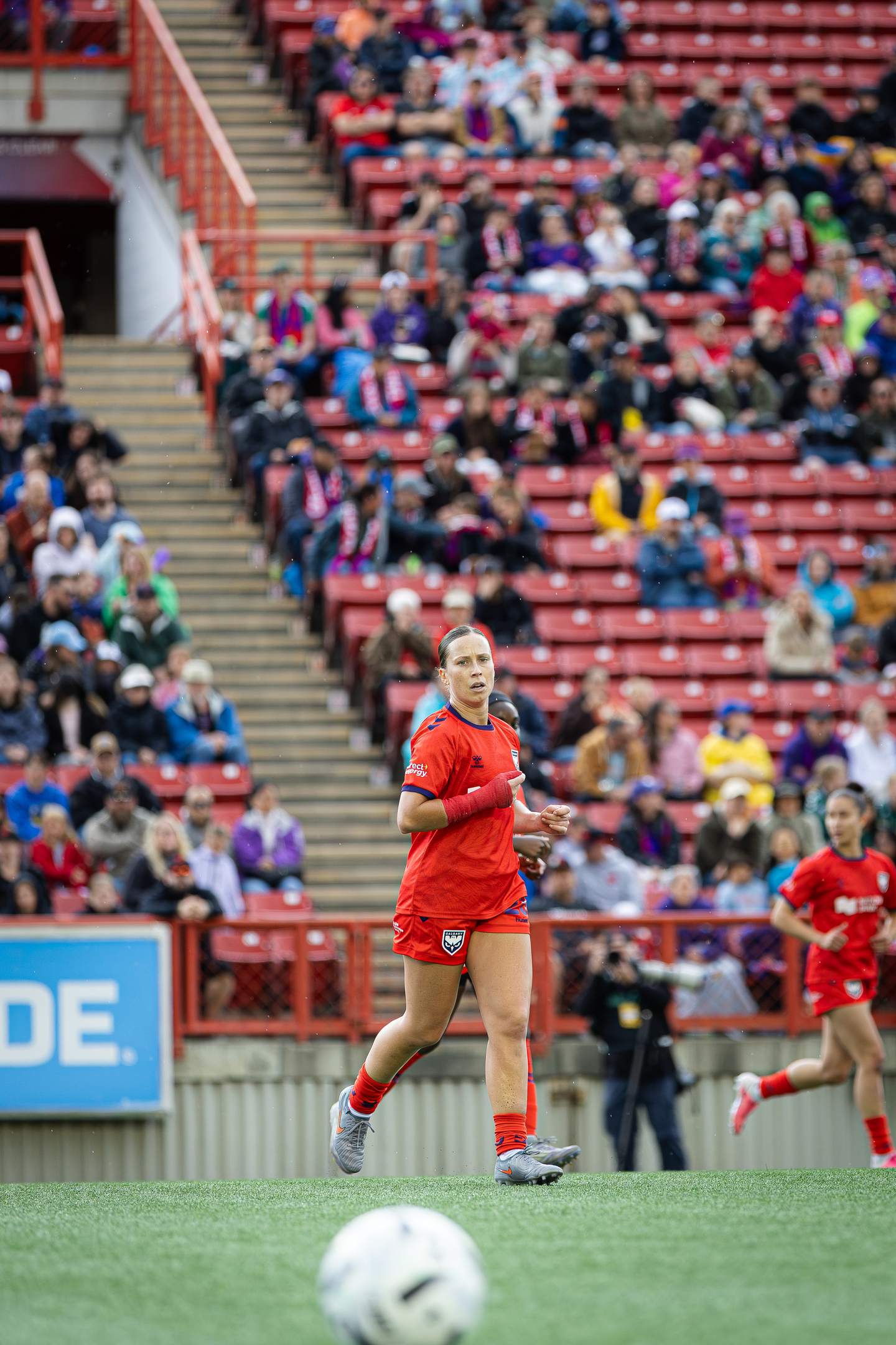 Meggie Dougherty Howard celebrating a goal with teammates